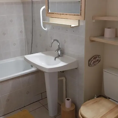Apartment Petit Dans *